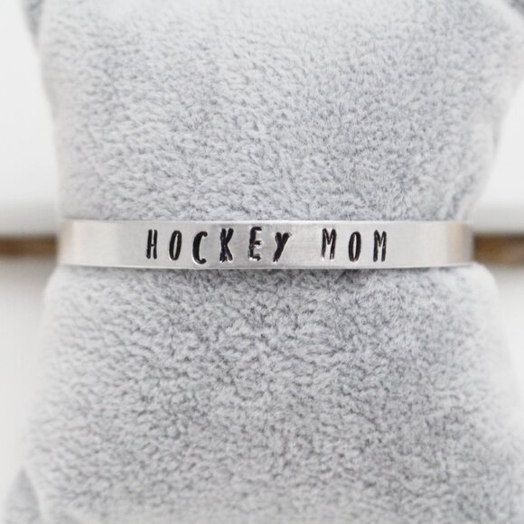 Hockey Mom - Hand Stamped Anodized Aluminum Bangle - Adjustable - Picture 1 of 11